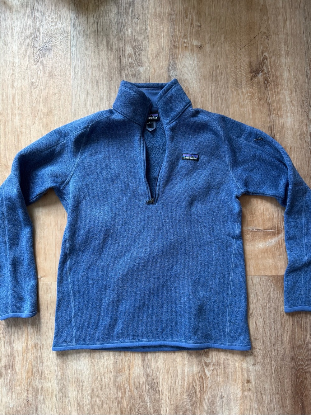 Patagonia Women’s Blue Quarter-Zip Fleece Pullover